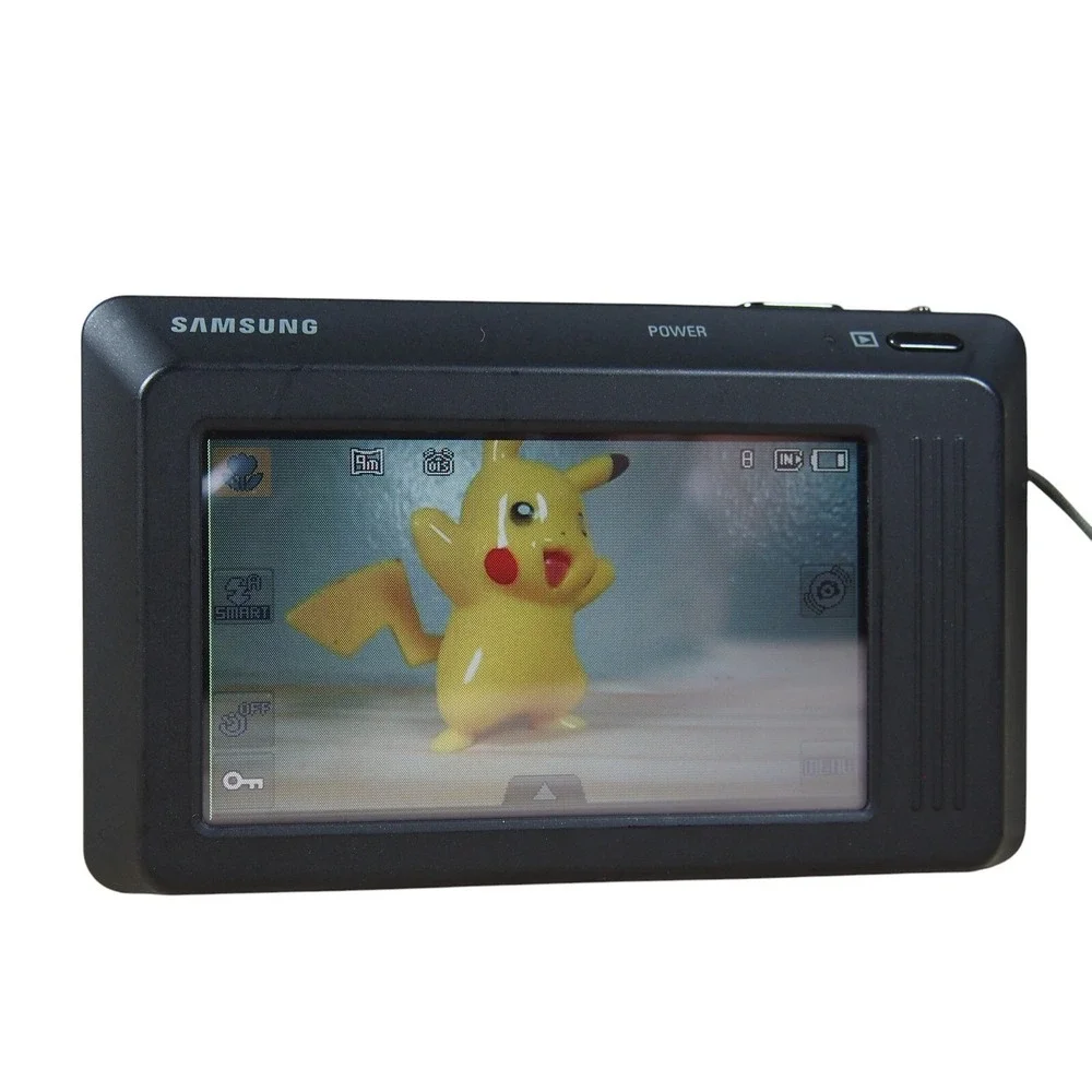 Samsung Black Compact Digital Camera
